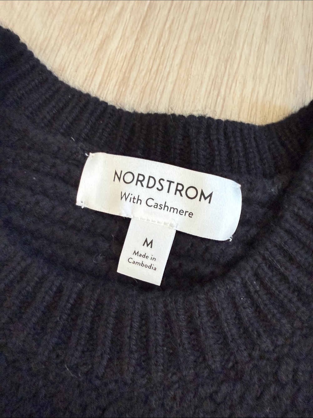 🆕 Nordstrom | Wool & Cashmere Black Puff-Sleeve Pullover Sweater SZ medium - Picture 10 of 12